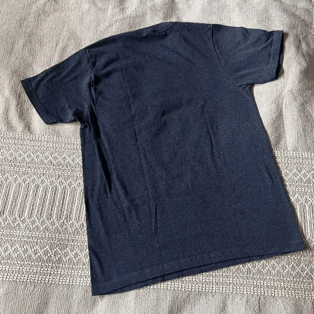 Yellowstone national Park souvenir‎ tshirt vacation tee bear graphic blue youth
